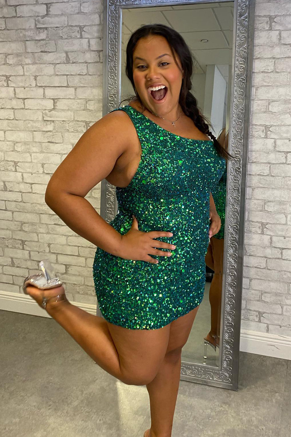 Green Homecoming Dresses Sequin One Shoulder Tight Short Cocktail Dresses