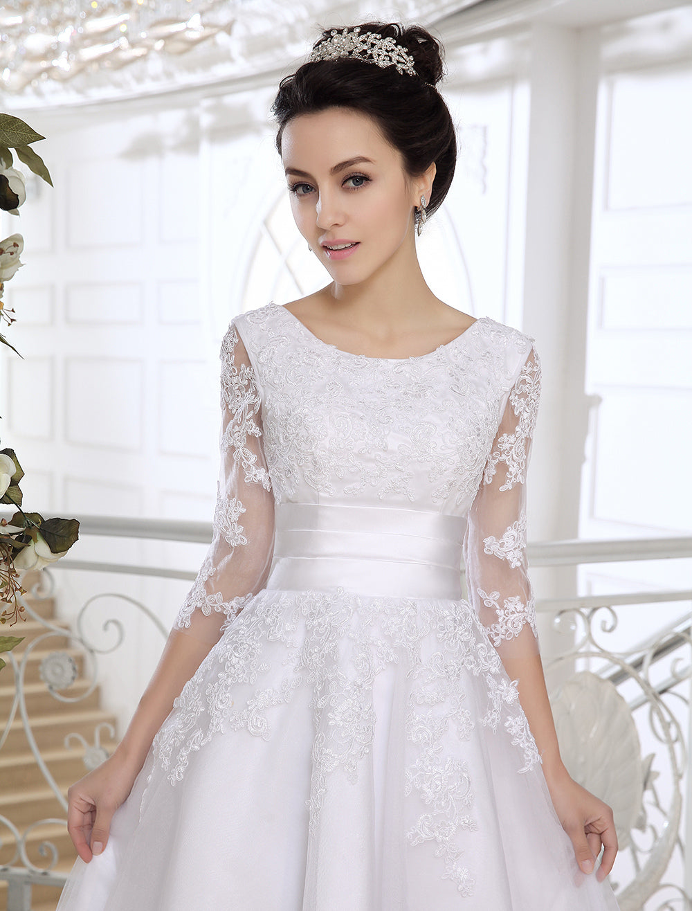 Half Sleeves Jewel Tulle Lace Knee-Length Ruffles Beach Wedding Dresses