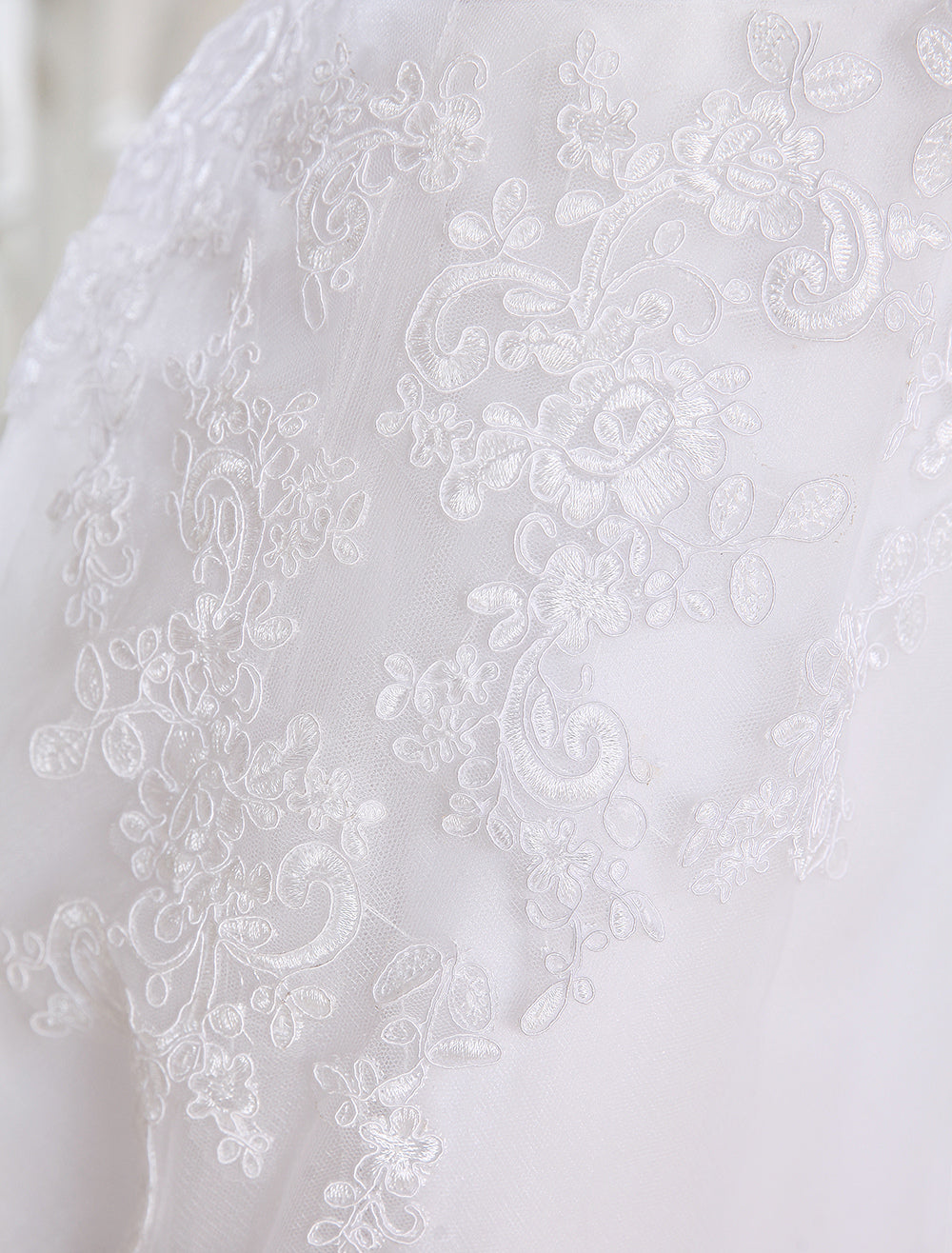 Half Sleeves Jewel Tulle Lace Knee-Length Ruffles Beach Wedding Dresses