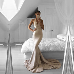 Halter Sexy Evening Gown Sleeveless Mermaid Long V-neck Prom Dress BA5478