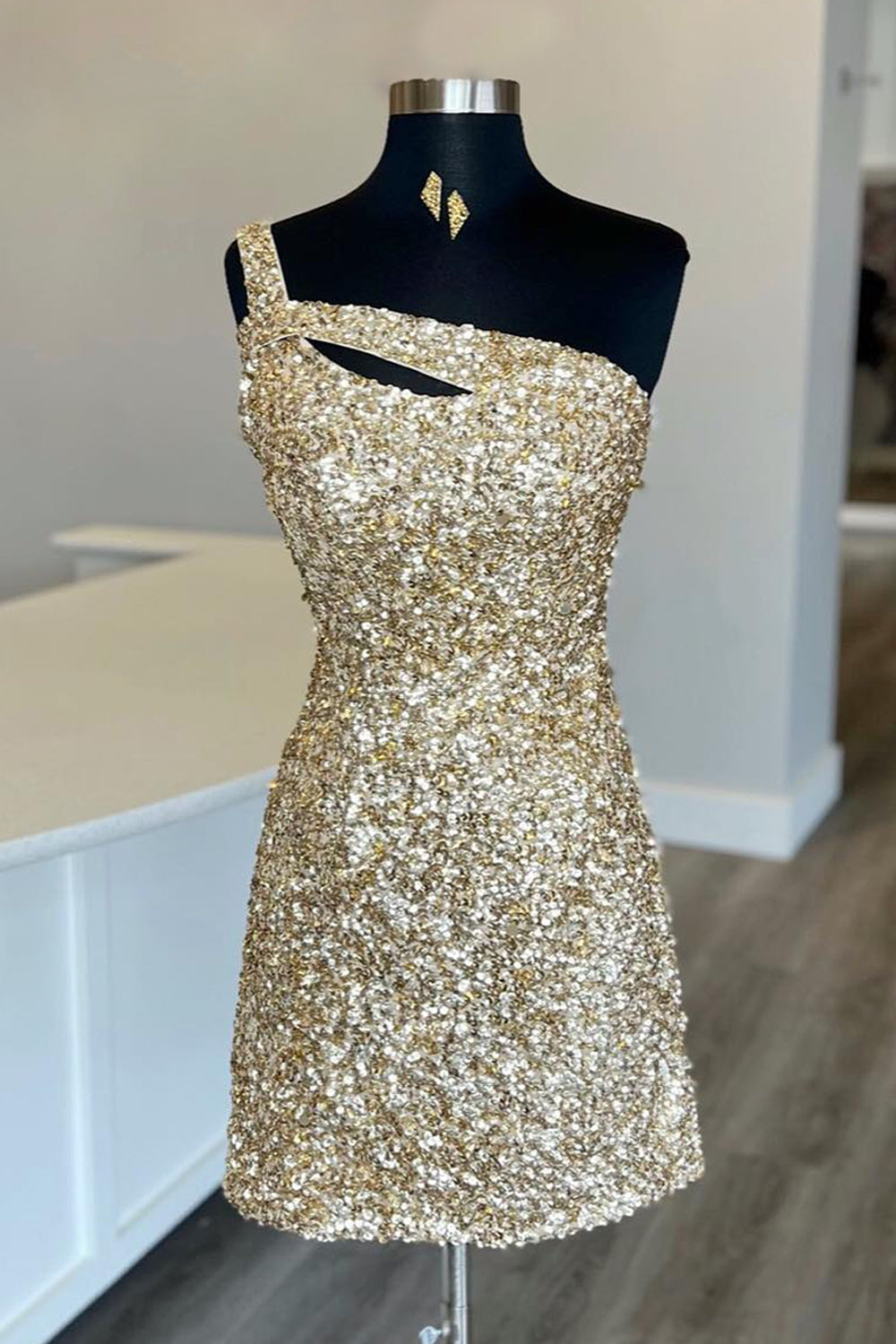Hot Pink Homecoming Dresses Open Back One Shoulder Tight Sequin Prom Dress
