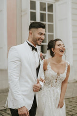 Ivory Sleeveless Straps A-Line Bridal Gowns with Chapel Train