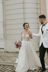 Ivory Sleeveless Straps A-Line Bridal Gowns with Chapel Train
