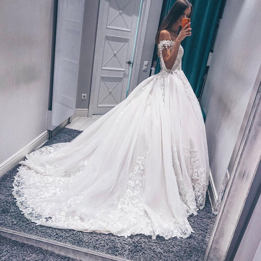 Lace Off-the-shoulder A-line Appliques Fascinating Wedding Dresses