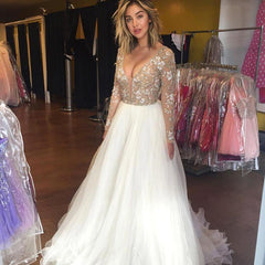 Latest Long Sleeve Beading Prom Dresses Sexy Lace Applique Evening Gowns