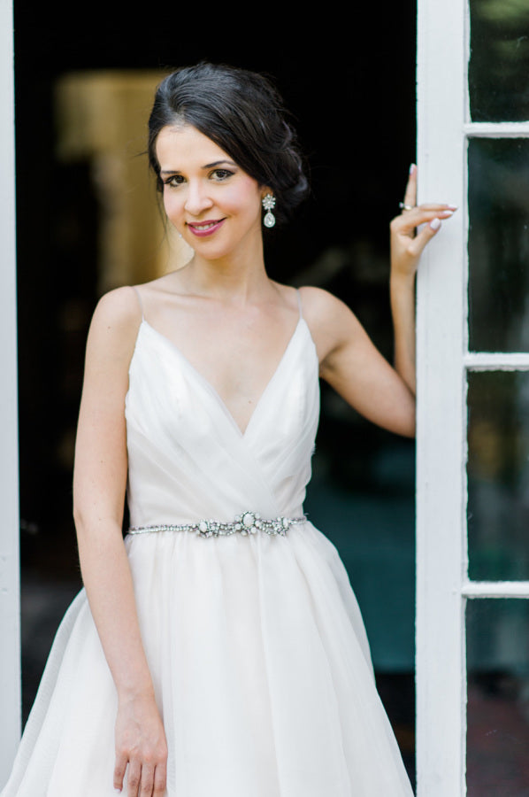 Latest V-Neck Chiffon Long Wedding Dress A-Line Elegant Spaghetti Strap Bridal Gowns