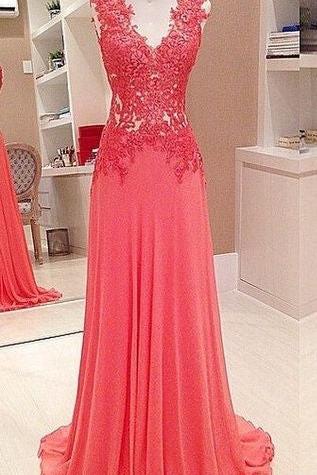 Long Chiffon Lace Wedding Guest Dresses Sleevelss V-neck Evening Gowns