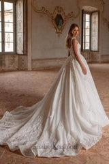 Long Ivory A Line Wedding Dress Princess Spaghetti Straps Lace Tulle Bridal Gown
