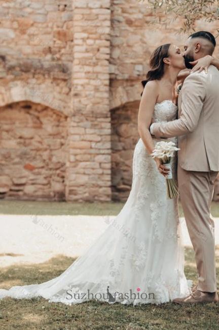 Long Ivory Wedding Dress Mermaid Strapless Lace Bridal Gown With Train