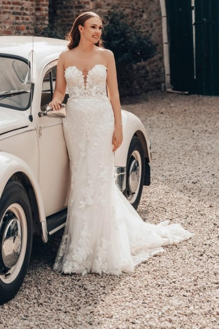 Long Ivory Wedding Dress Mermaid Strapless Lace Bridal Gown With Train