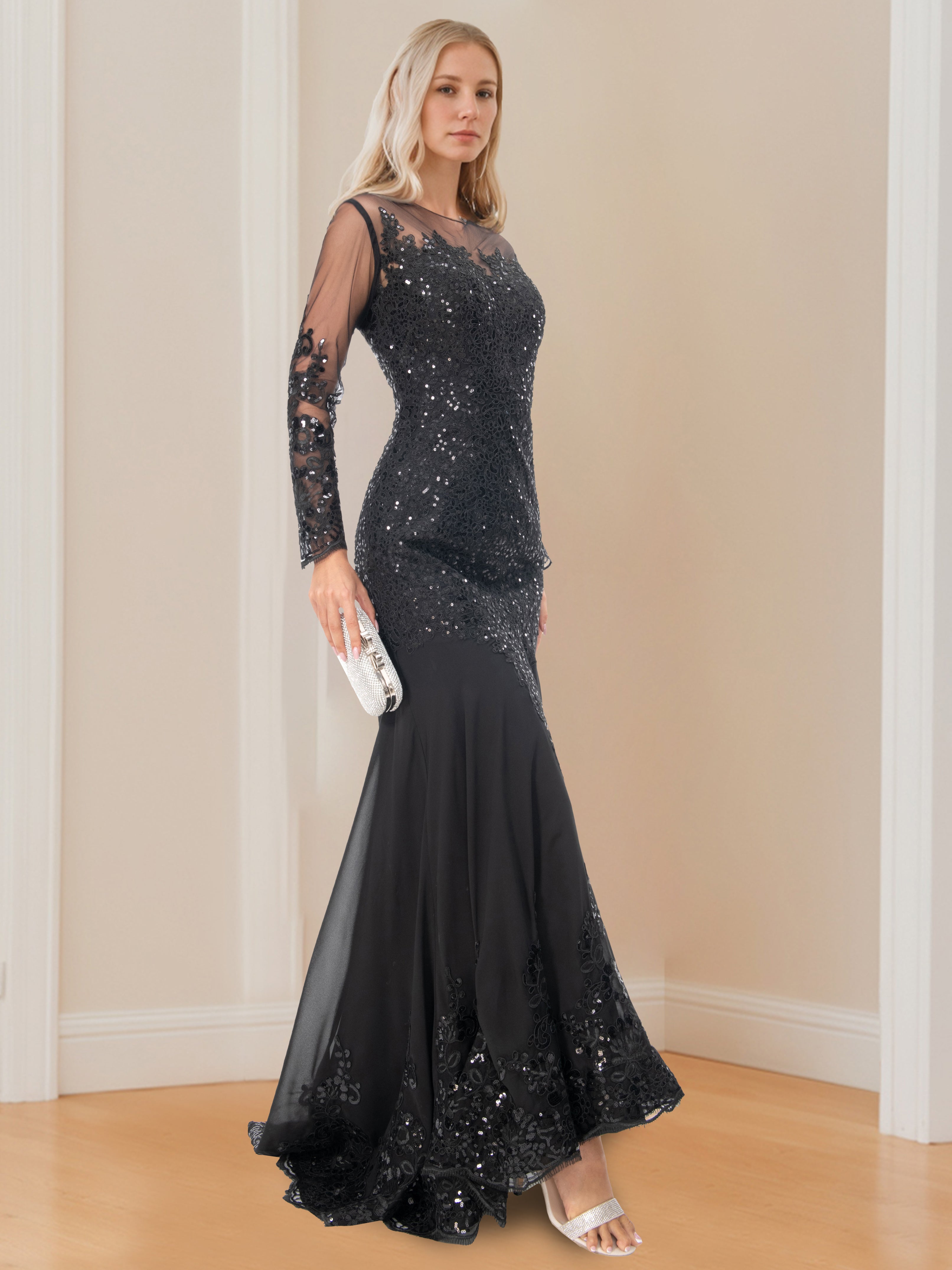 Long Sleeved Scoop Neck Mermaid Trumpet Mother of the Bride Dress with Applique