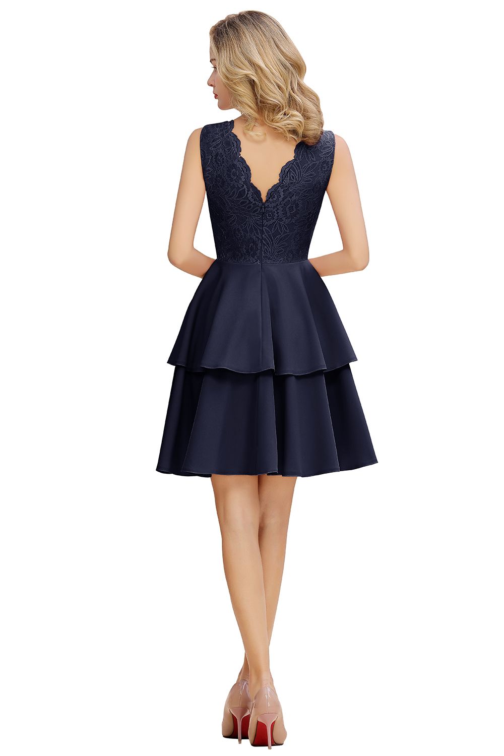 Lovely Sleeveless Lace Short Cocktail Dresses Mini Party Gowns With Two Layers