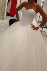 Lovely Sweetheart Tulle Wedding Ball Gowns Beads Princess Bridal Dresses with Petticoat
