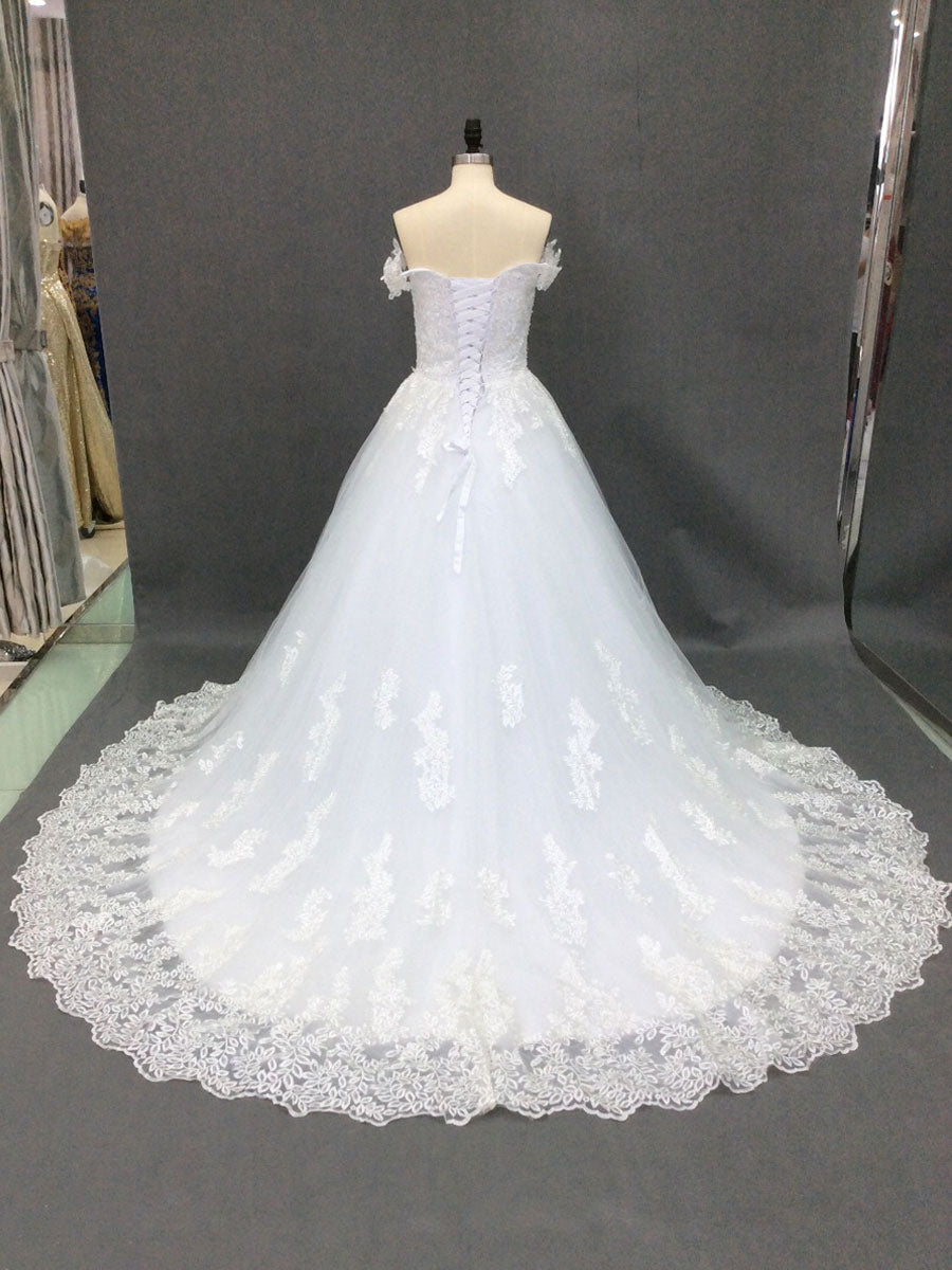 Luxury Off The Shoulder Tulle Lace White Ball Gown Wedding Dresses
