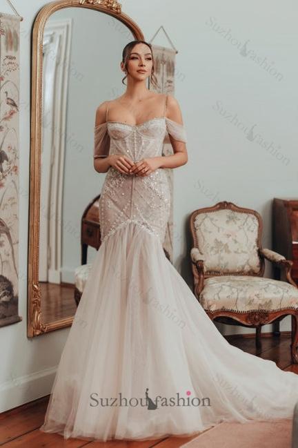 Mermaid Off The Shoulder Spaghetti Strap Sleeveless Lace Long Tulle Bridal Gown With Appliques