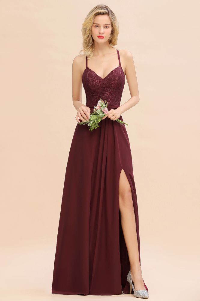 Modern Lace Spaghetti Straps Bridesmaid Dresses Sleeveless With Side Slit