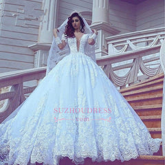 Modest Lace Long-Sleeve Court-Train Ball-Gown V-neck Wedding Dress