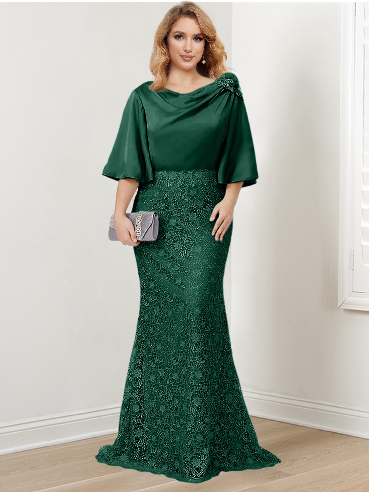Mother of the Bride Trumpet Mermaid Dress Featuring Applique