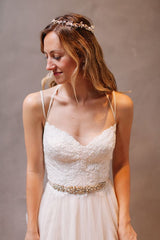 New Arrival Spaghetti Strap Summer Dresses A-Line Tulle Open Back Bridal Gowns