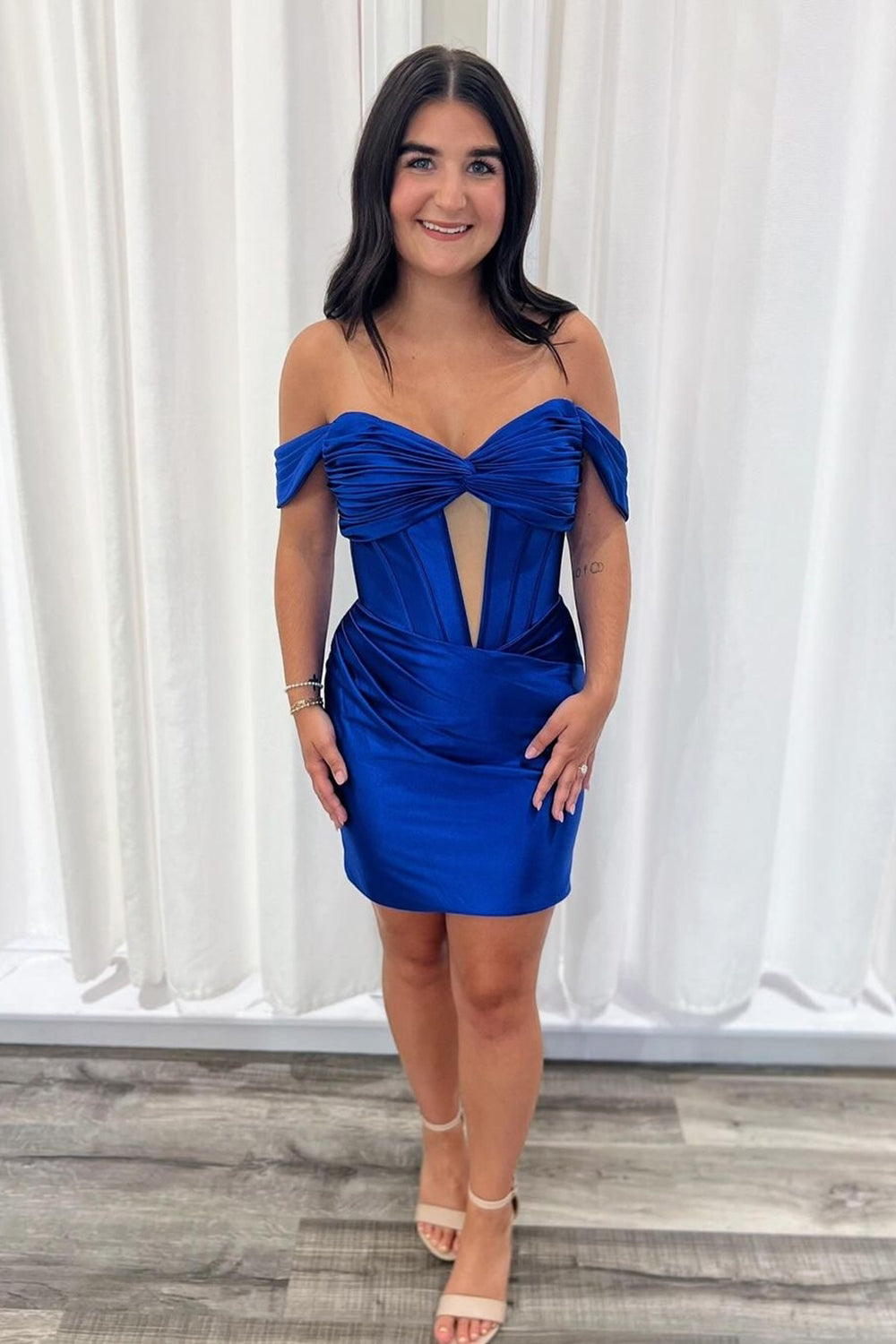 Off The Shoulder Dark Green Homecoming Dresses Corset Tight Short Cocktail Dresses