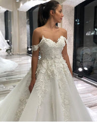 Off The Shoulder Tulle Sweetheart Ruffles Wedding Dresses With Applliques