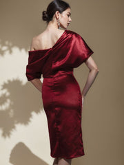 Off the Shoulder Short Sleeve Sheath Cocktail Dress with Ruched Knee Length Column Design