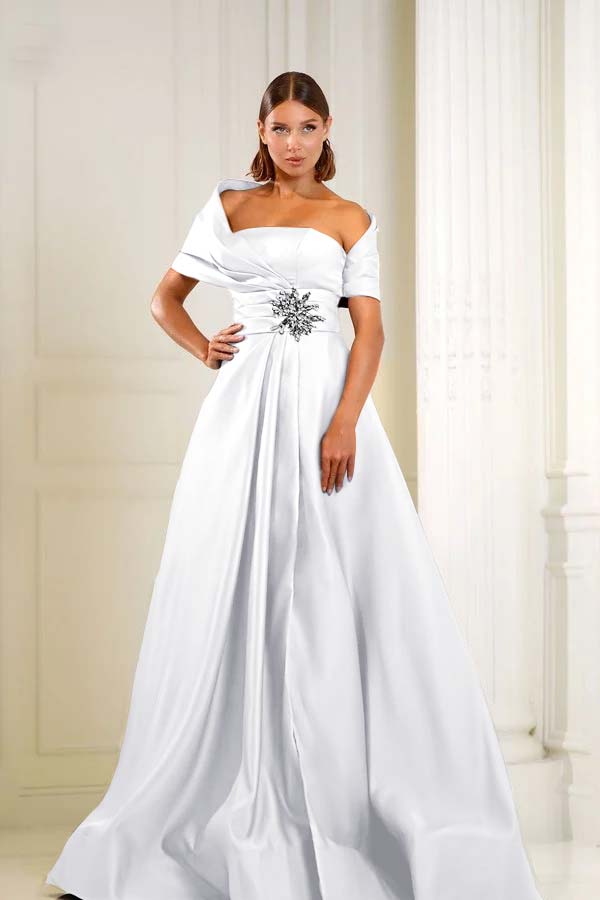 Off the Shoulder Sleeveless Long Evening Formal Dress With Pleated Beading