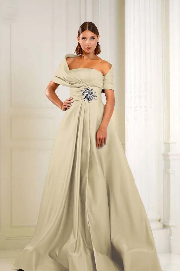 Off the Shoulder Sleeveless Long Evening Formal Dress With Pleated Beading