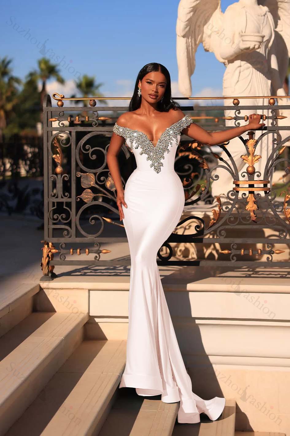 Off the Shoulder Sleeveless Long Mermaid Evening Formal Dress With Beading