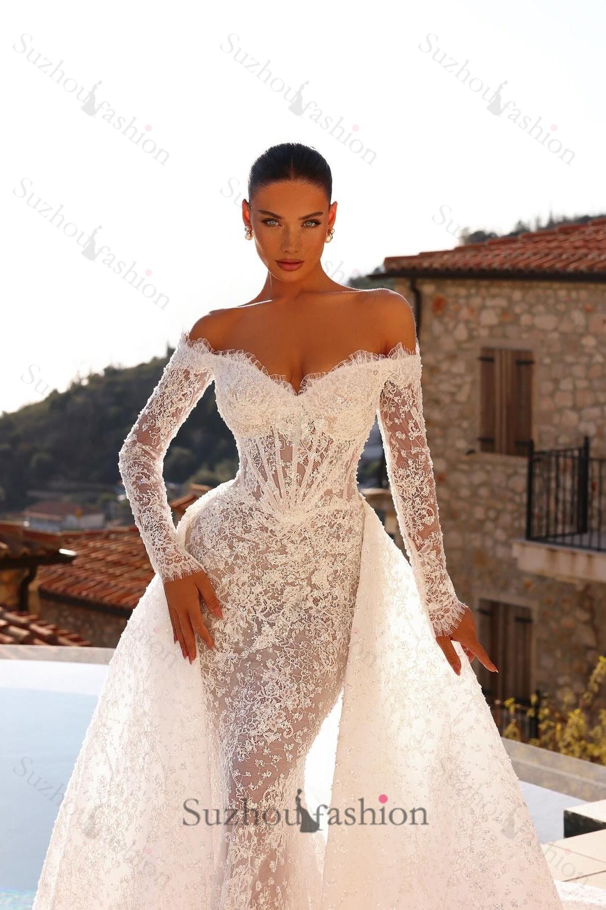 Off the Shoulder Wedding Dress Long Sleeves Lace Appliqued Bridal Gown with Detachable Train