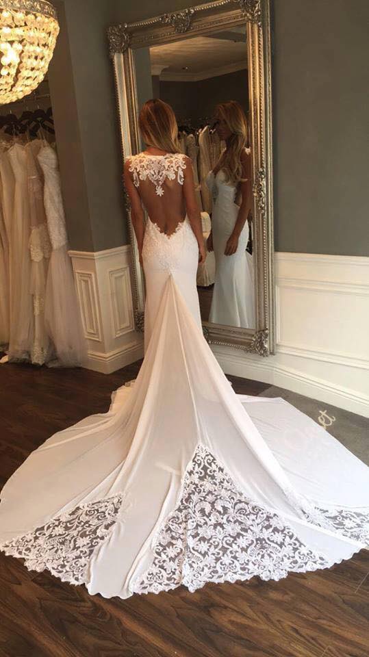 Open Back Sheath Wedding Dresses Sleeveless Vintage Lace Bride Dress