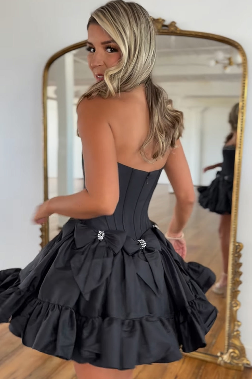 Pink Homecoming Dress A Line Corset Strapless Short Prom Dress With Bows Suzhoufashion Pink Homecoming Dress A Line Corset Strapless Short Prom Dress With Bows Suzhoufashion