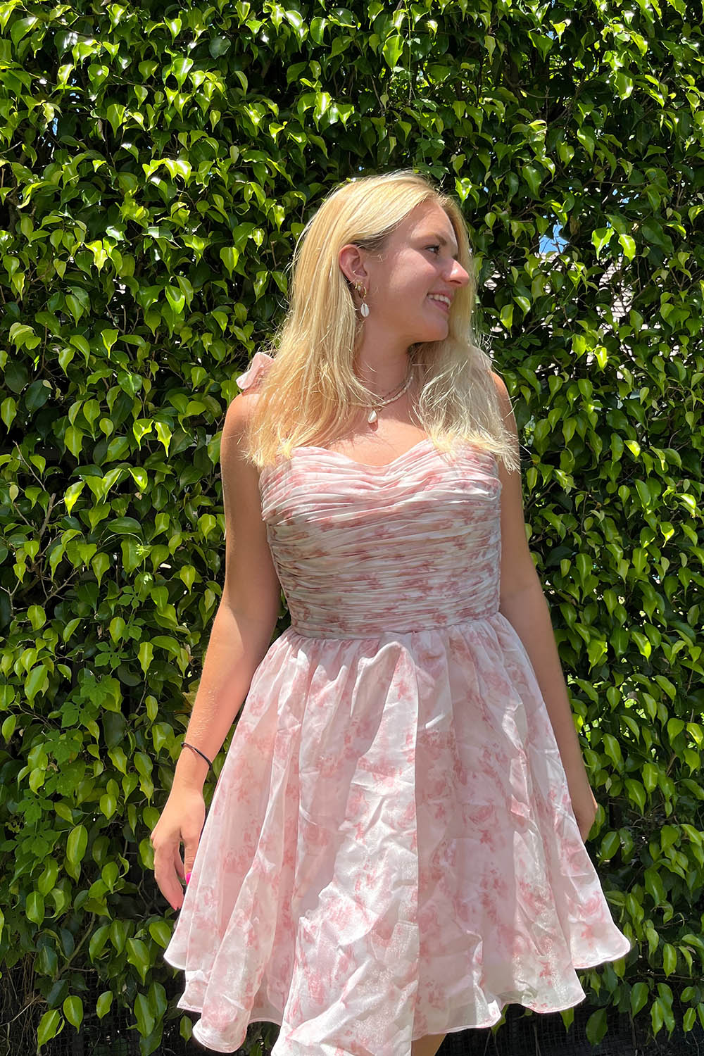 Suzhoufashion Pink Homecoming Dresses Floral Print A-Line Short Cocktail Dresses suzhoufashion Suzhoufashion Pink Homecoming Dresses Floral Print A-Line Short Cocktail Dresses suzhoufashion