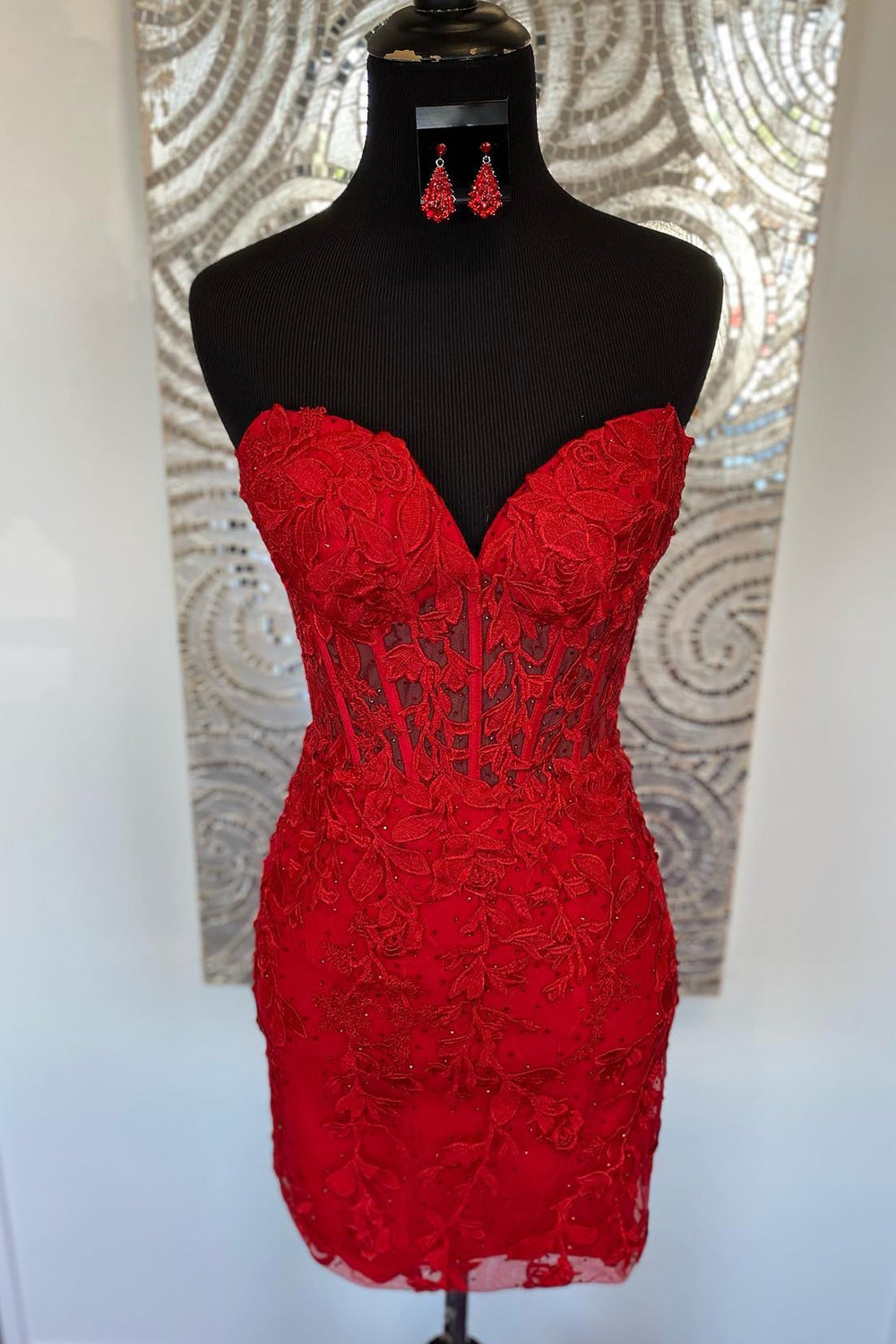 Pink Homecoming Dresses Tight Short Cocktail Dresses with Appliques