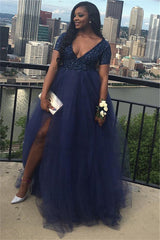 Plus-Size A-line Tulle Prom Dress | Short Sleeves V-Neck Party Dresses