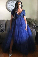 Plus-Size A-line Tulle Prom Dress | Short Sleeves V-Neck Party Dresses