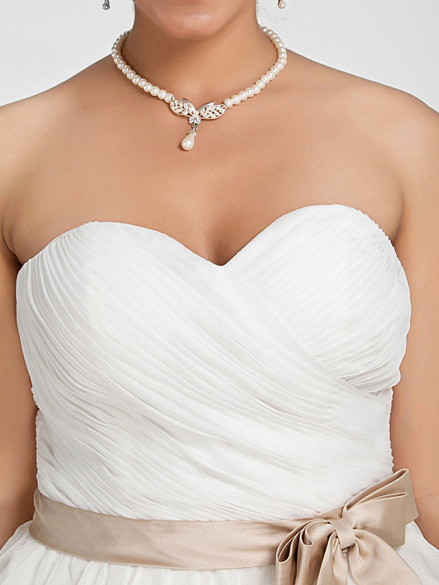 Plus Size Ball Gown Wedding Dress Chiffon Strapless Simple Backless Cute Bridal Gowns with Court Train