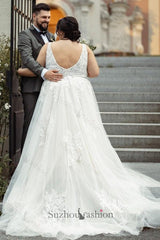 Plus Size Beach Wedding Dress V Neck A Line Tulle Bridal Gown with Lace Appliques