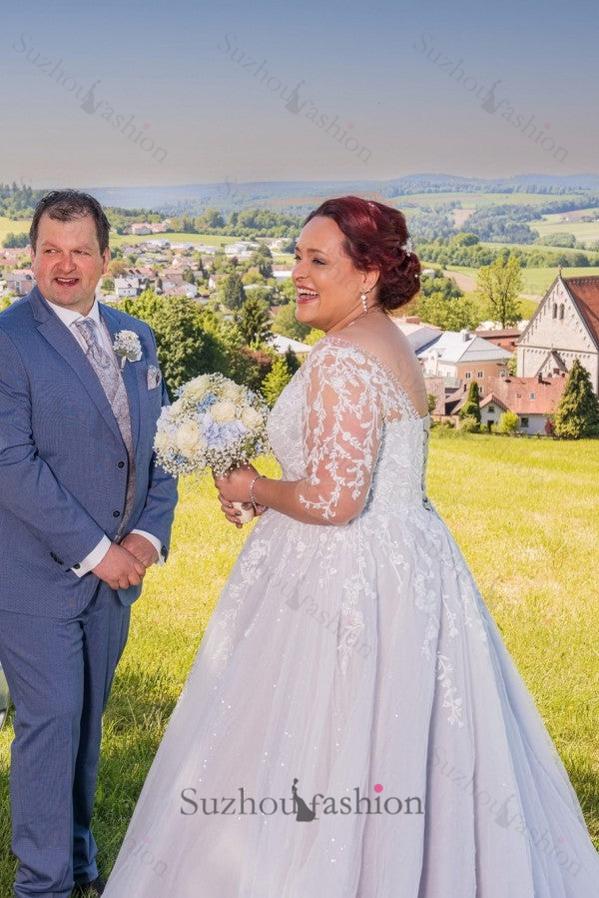 Plus Size Wedding Dress 3/4 Sleeve A Line Tulle Bridal Gown with Lace Appliques