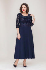 A Line Ankle Length Plus Size Mother of the Bride Dress with Scoop 3/4 Sleeves and Appliques