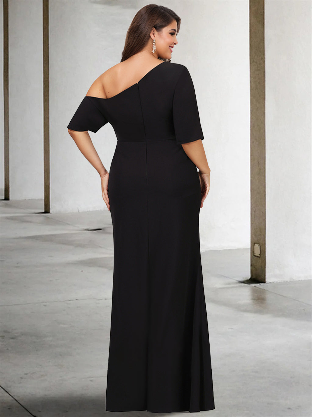 A Line Long One Shoulder 3/4 Sleeve Pure Color Plus Size Mother of the Bride Gown