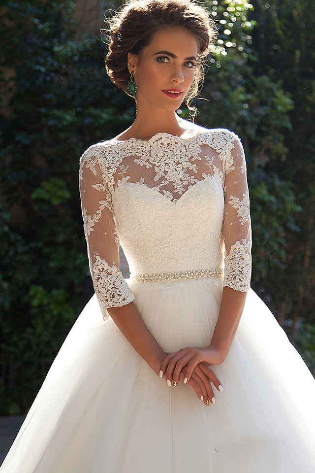 Princess Lace Half Sleeves Elegant Ball Gown Wedding Dresses BA3678