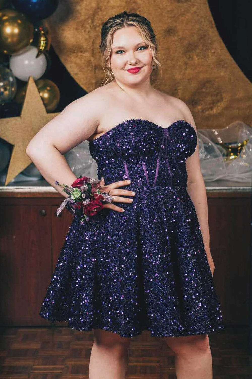 Red Homecoming Dresses A-Line Sweetheart Sequin Short Cocktail Dresses with Pockets