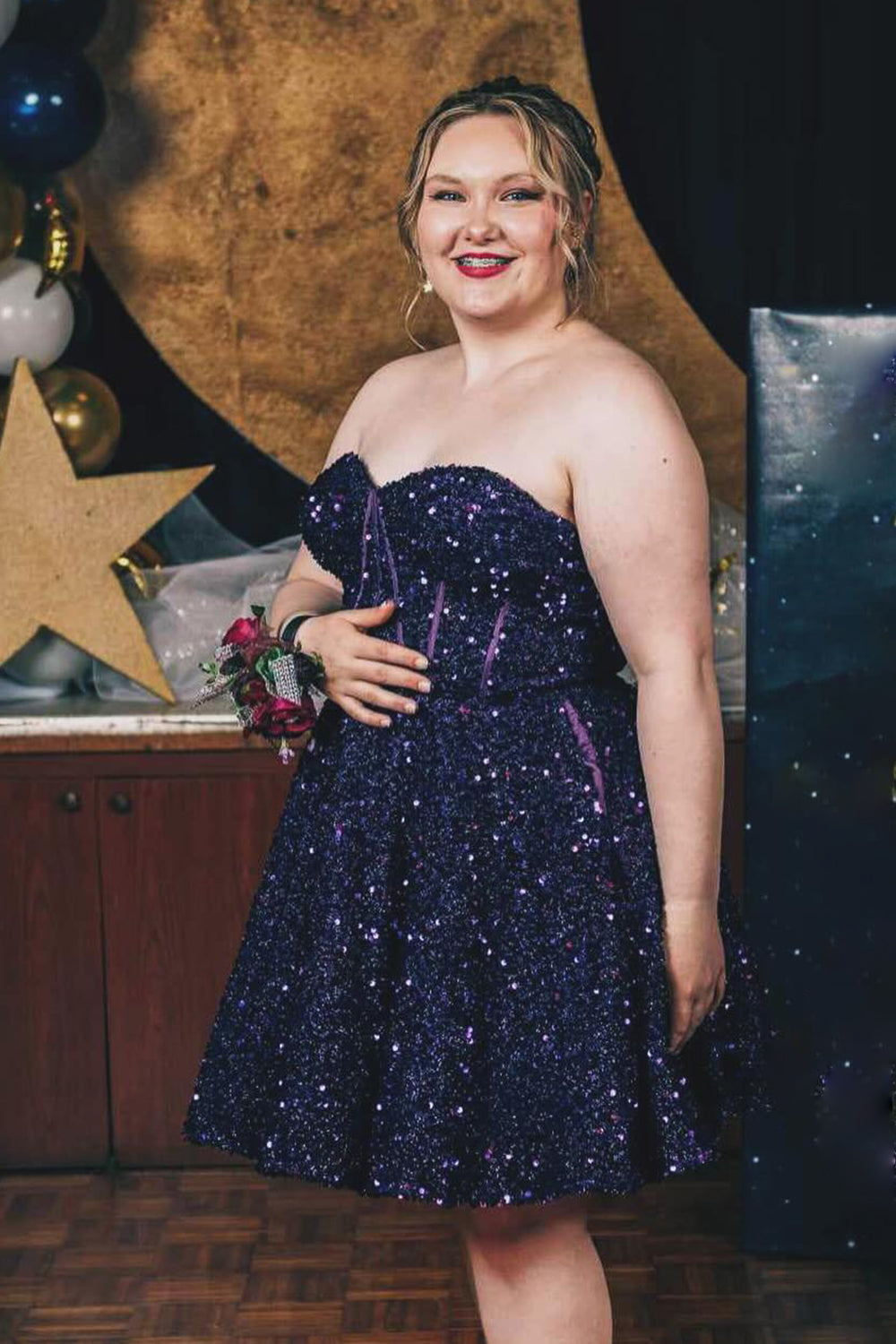 Red Homecoming Dresses A-Line Sweetheart Sequin Short Cocktail Dresses with Pockets