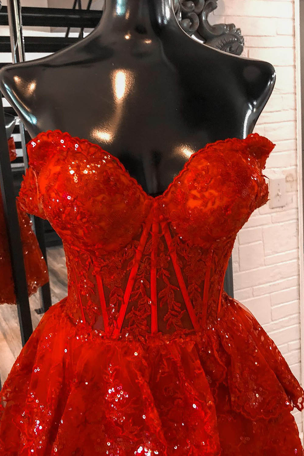 Red Homecoming Dresses Corset Tiered Lace A-Line Short Cocktail Dresses