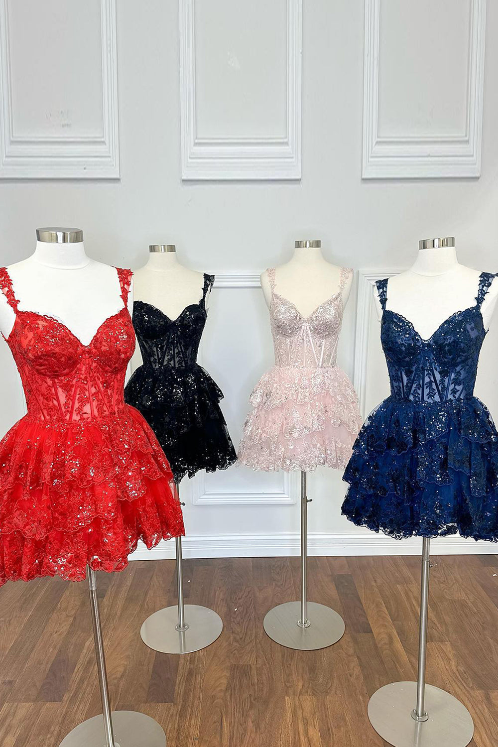 Red Homecoming Dresses Corset Tiered Lace A-Line Short Cocktail Dresses