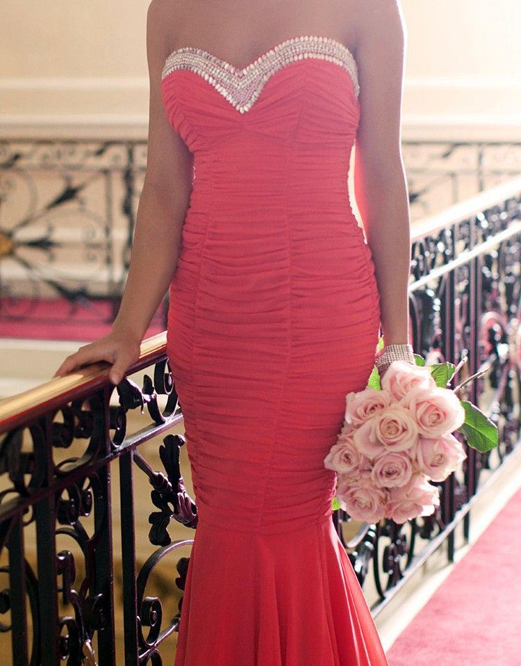 Red Sweetheart Ruffled Evening Dresses Sexy Open Back Bridesmaid Dress