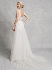 Romantic A-Line Wedding Dress V-Neck Lace Satin Tulle Straps Backless Bridal Gowns Illusion Detail with Court Train