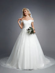 Romantic Ball Gown Wedding Dress Off Shoulder Lace Tulle Short Sleeve Sparkle & Shine Bridal Gowns with Court Train