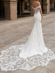 Romantic Sexy Backless Mermaid Beach Wedding Dress Off Shoulder Satin Short Sleeve Bridal Gowns with Court Train